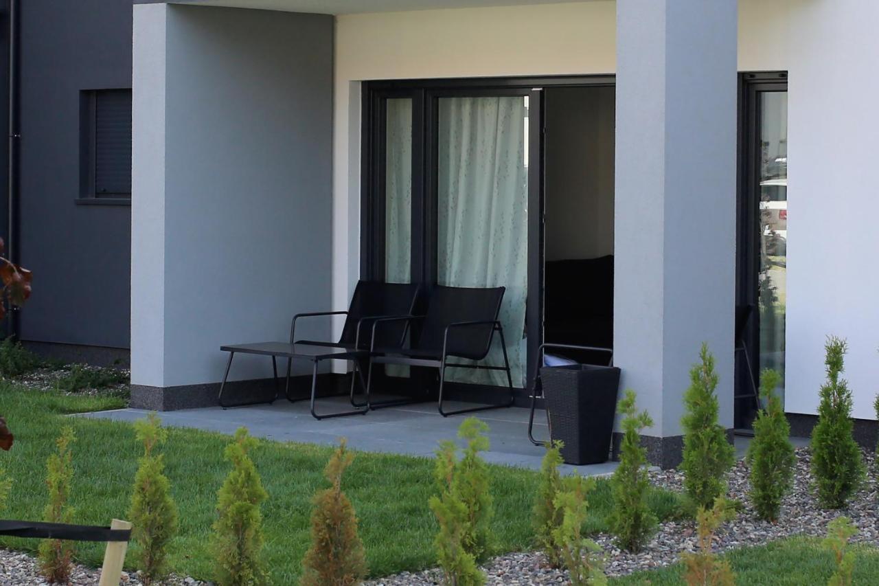 Apartament Нєхоже Екстер'єр фото